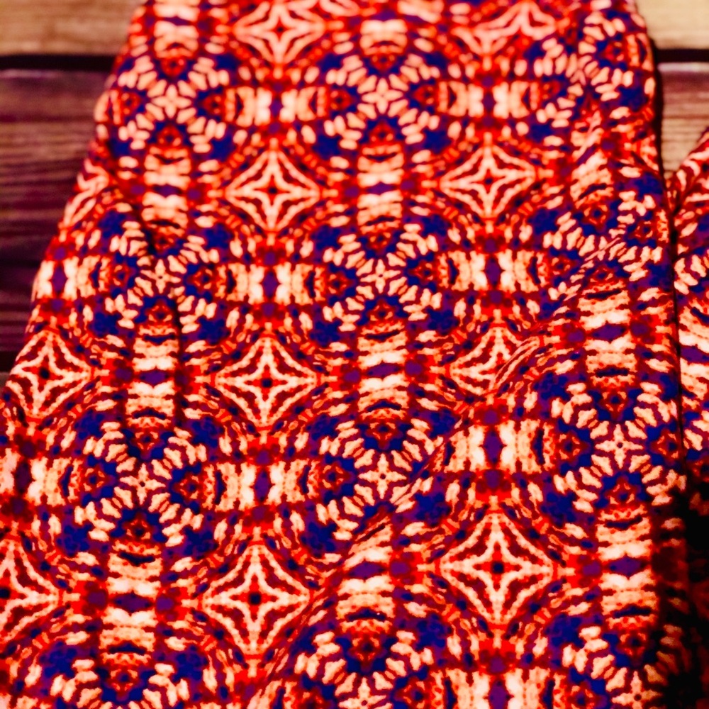 New Lularoe T&C tie dyed leggings